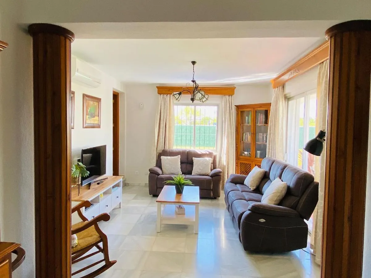 Guadalmina Bonita Villa Con Piscina Playa 800M Marbella